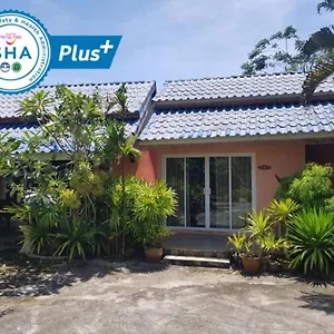2* Resort Discovery House Sha